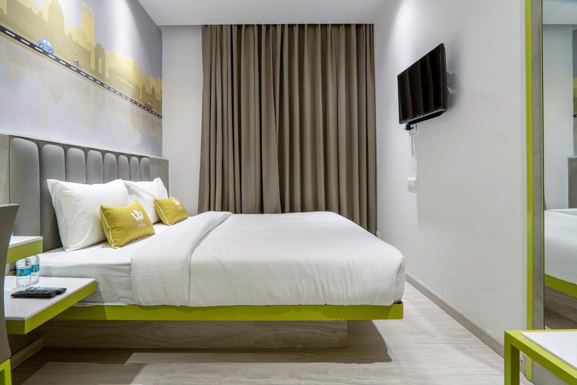 Hotel Le Roi Express Karol Bagh Delhi  Exterior foto