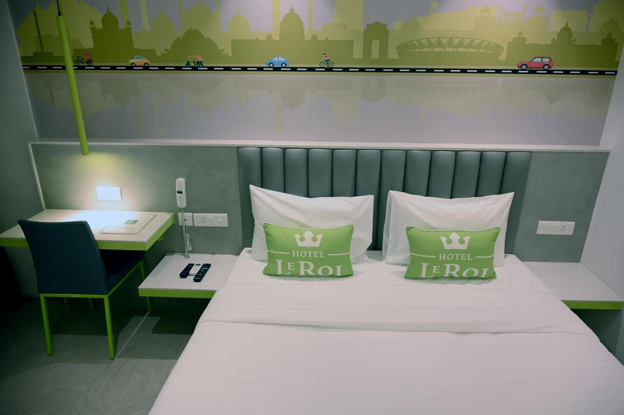 Hotel Le Roi Express Karol Bagh Delhi  Exterior foto