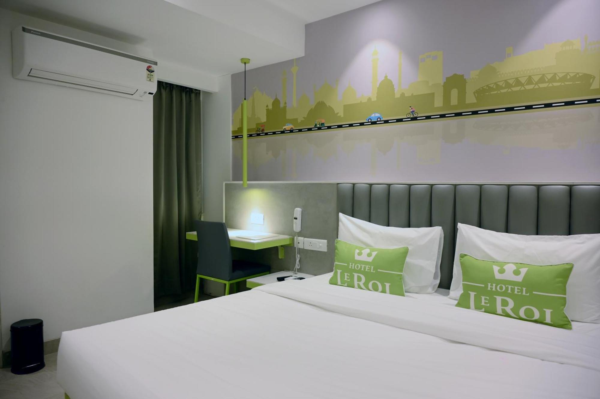 Hotel Le Roi Express Karol Bagh Delhi  Exterior foto