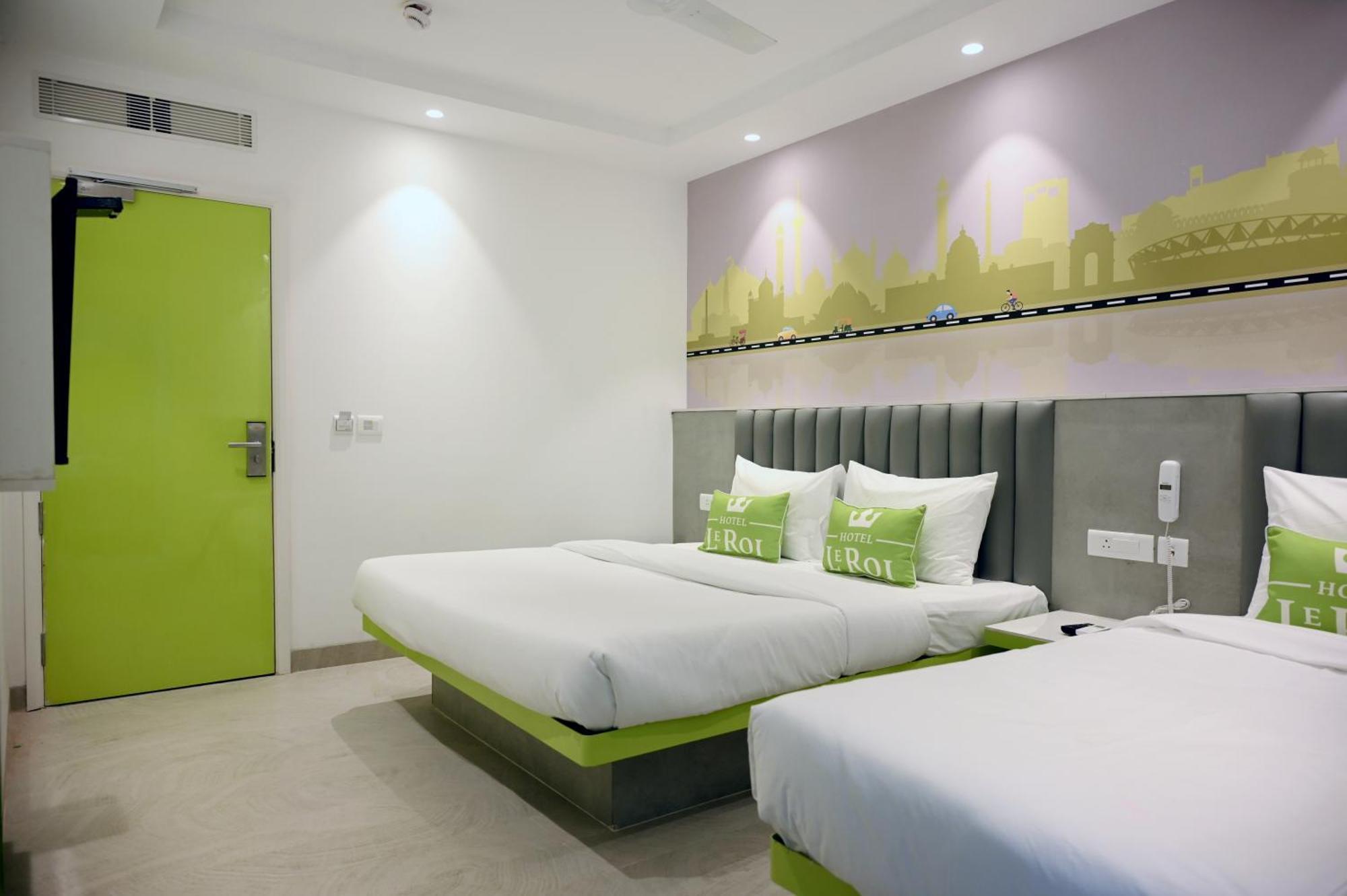 Hotel Le Roi Express Karol Bagh Delhi  Exterior foto