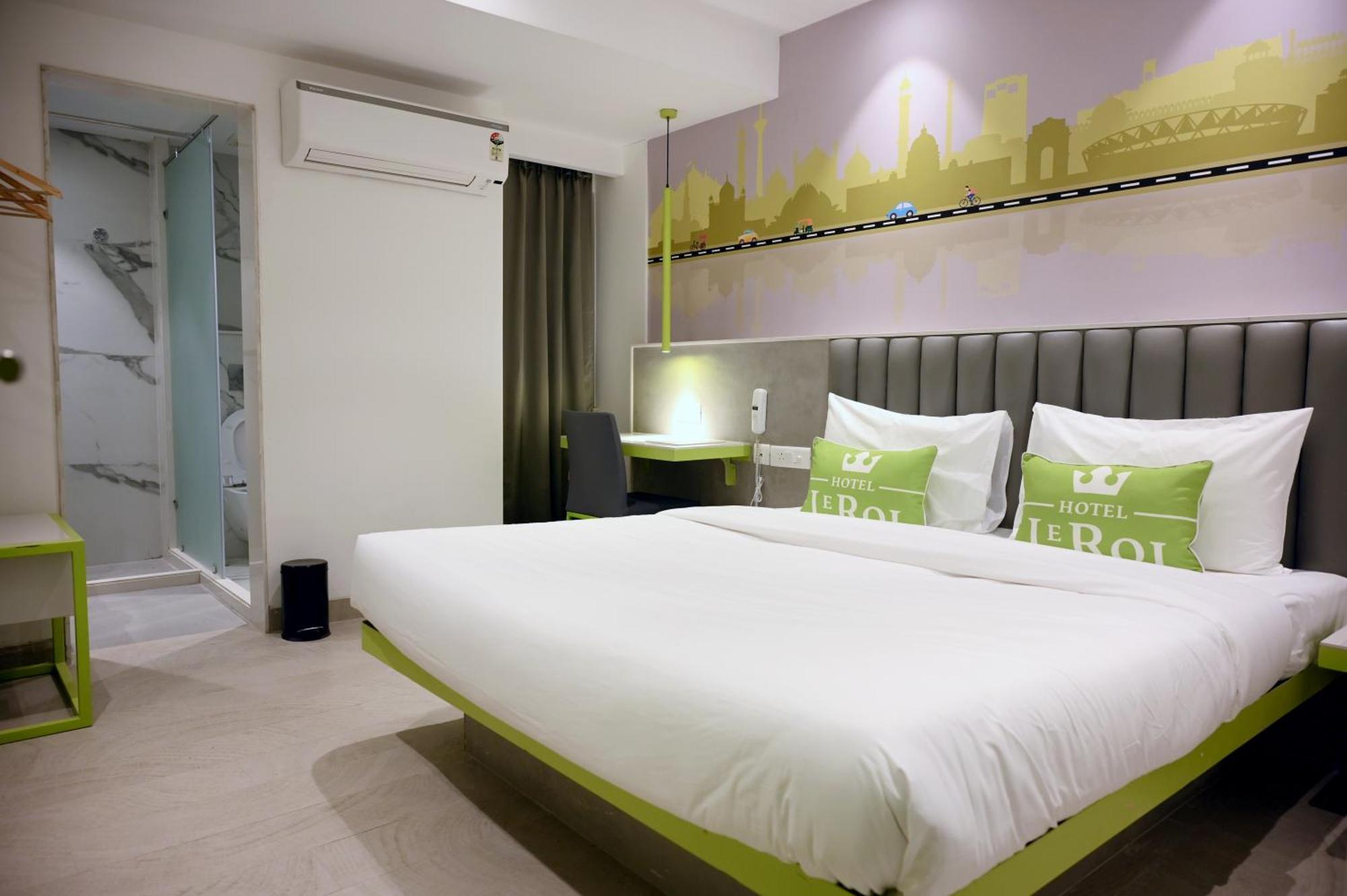 Hotel Le Roi Express Karol Bagh Delhi  Exterior foto